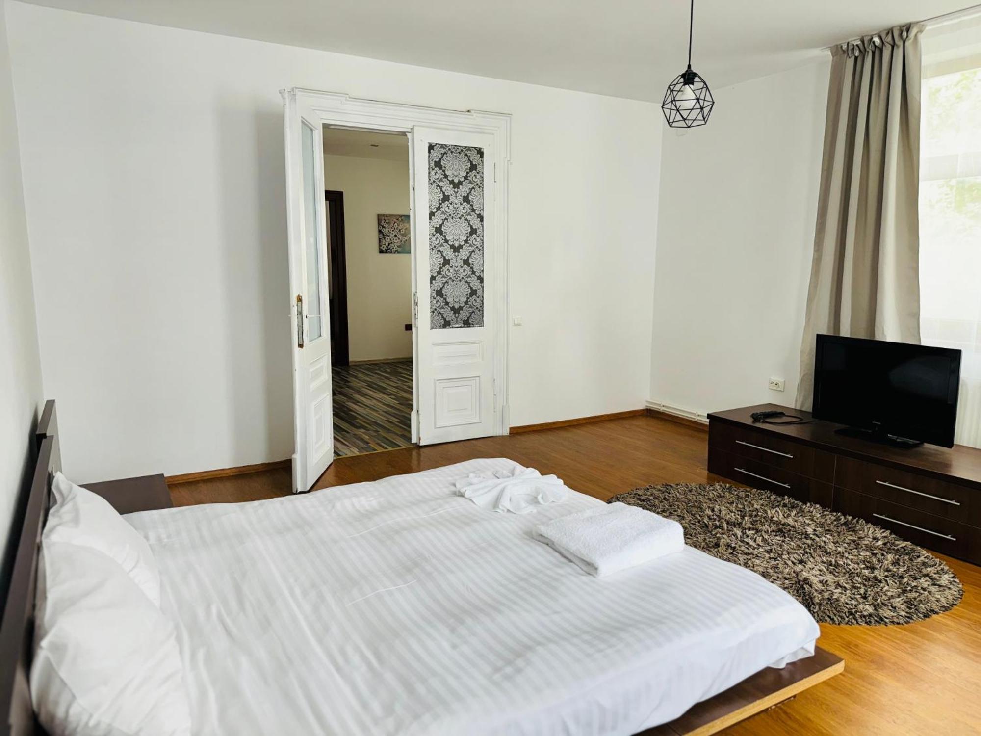 Schei Brasov-Скей Брашов Apartment Bagian luar foto